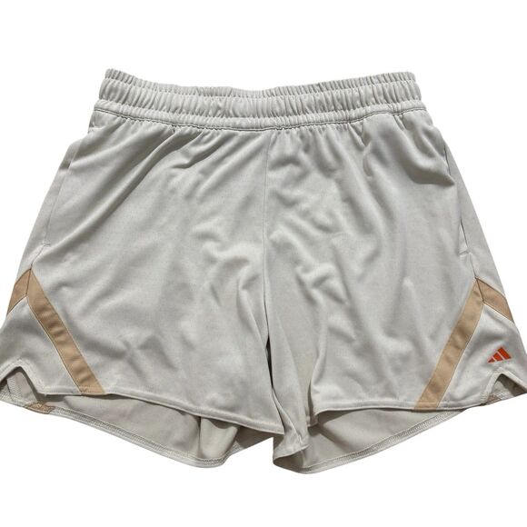 Adidas Shorts Women’s Small Select Basketball Beige Athletic Sports NWT $45 - Picture 1 of 6